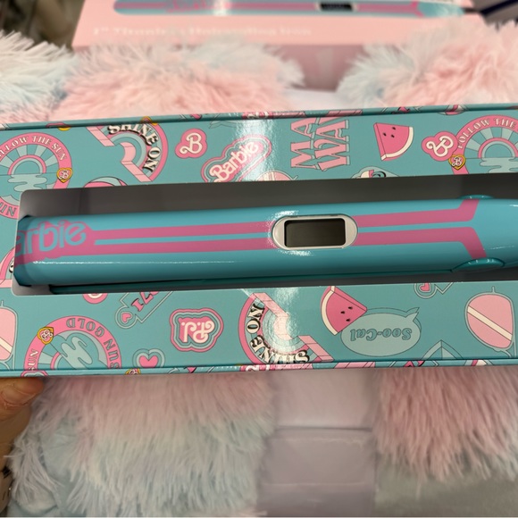 ✨🩷 CHI X BARBIE STRAIGHTENER 🩷✨ - Picture 6 of 7